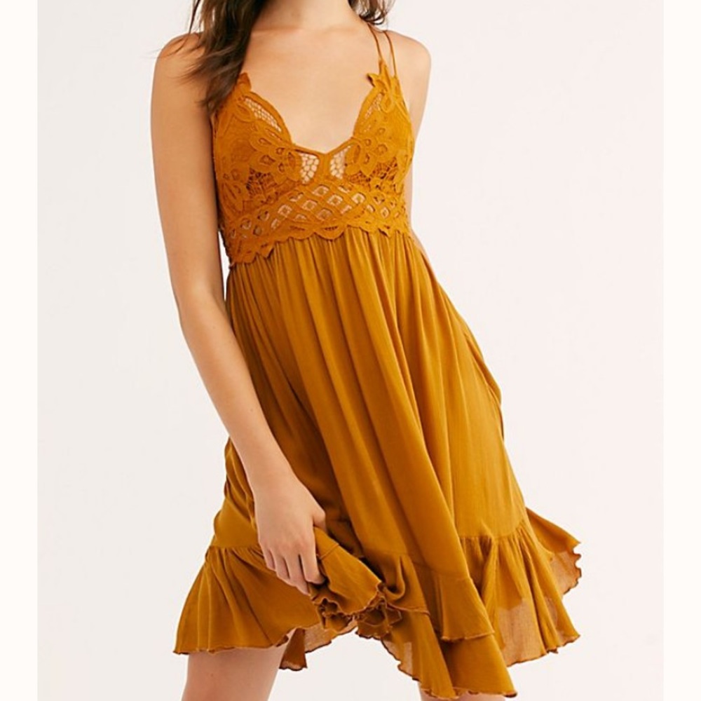 FP One Adella Slip 👗. EUC worn once.